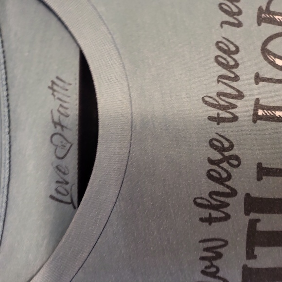 Top - Picture 2 of 2